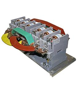 Контактор вакуумный реверсивный КВТ(Р)-1.14-4/400-3 У3 3п 400А кат. 380В 8НО+6НЗ IP00 без реле Электротехник ET006571