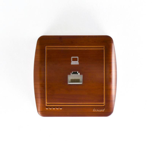 Розетка компьютерная ОП Demet RJ45 махагон LEZARD 711-0500-139