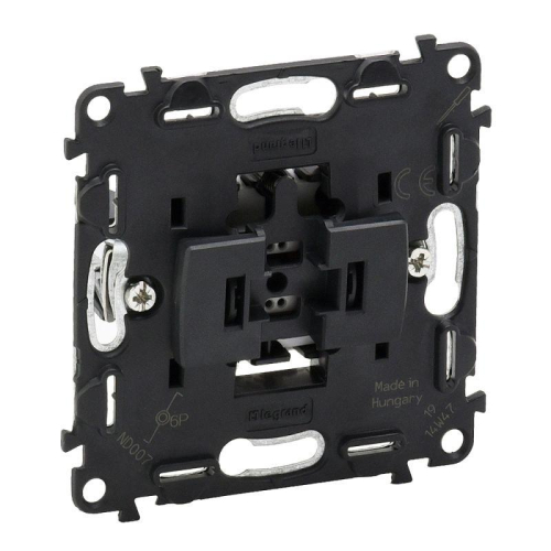 Выключатель кнопочный 1-кл. Valena In'matic 6А 250В безвинтов. зажимы механизм Leg 752011