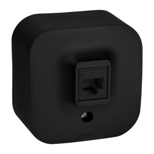 Розетка компьютерная 1-м ОП Quteo RJ45 кат.5E UTP черн. матов. IEK 782480