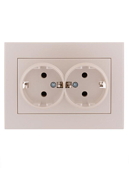 Розетка 2-м СП Rain с заземл. керамика жемчуж./бел. перламутр. LEZARD 703-3030-127