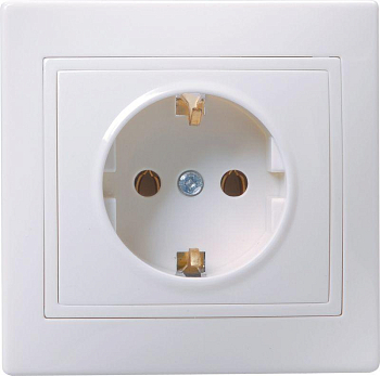 Розетка 1-м СП Кварта РС10-3-КБ 16А IP20 с заземл. без защ. шторок керамика бел. IEK ERK11-K01-16-K