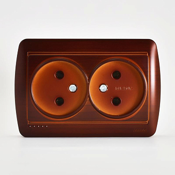 Розетка 2-м ОП Demet 16А IP20 без заземл. закрыт. корпус маун LEZARD 711-0400-128