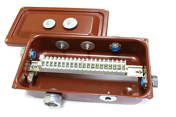 Коробка клеммная ККМА-20 У2 IP54 ГОФРОМАТИК zeta30373