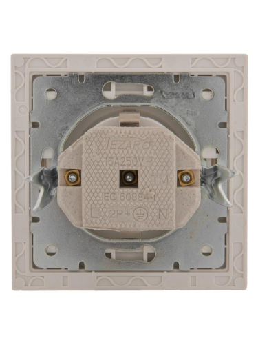 Розетка 1-м СП Rain с заземл. с защ. крышкой керамика бел. LEZARD 703-0202-123