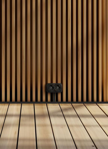 Розетка 2-м ОП Quteo 16А IP20 250В 2х2P+E с заземл. без защ. шторок черн. матов. IEK 782470