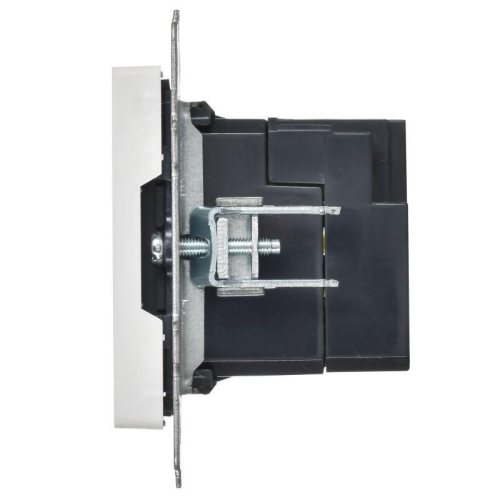 Розетка BRITE РЮ11-1-БрАБ 18Вт USB A+C механизм арктич. бел. IEK BR-U22-018-K91