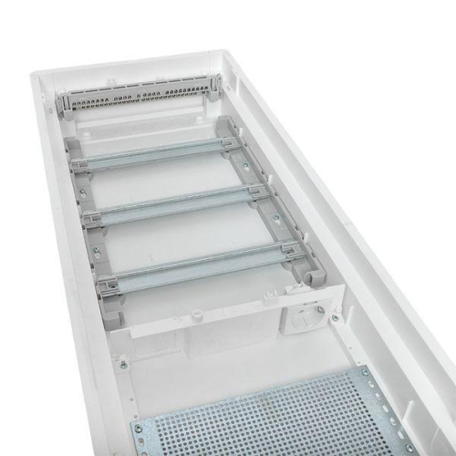 Щит комбинированный встраив. Nova (3 DIN-рейки+1 монт. плата) 5 габарит с металл. перфорированной дверью IP40 EKF Proxima nv-cb-pmd-3+1