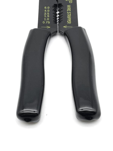 Пресс-клещи для изолированных и неизолированных кабельных наконечников 0.75-6кв.мм FELO 59232040