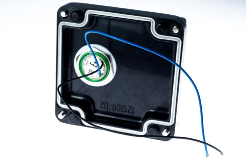 Коробка клеммная взрывозащ. с индикацией питания КВП на пластик. опоре для подключ. или концев. заделки нагреват. секции 1 отверст. под М25 клеммн. колодка 3мод. 10кв.мм Extherm sborka 1P/1L