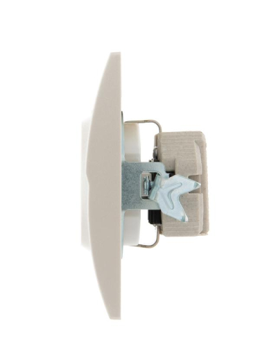 Розетка 1-м СП Deriy 16А IP20 с заземл. керамика жемчуж./бел. метал. LEZARD 702-3030-122