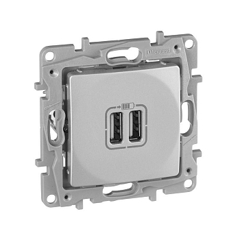 Розетка USB 2-м СП 2мод. Etika 240В/5В 2400мА механизм алюм. IEK 672494