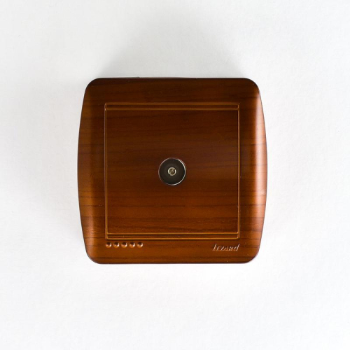 Розетка телевизионная проходная TV ОП Demet махагон LEZARD 711-0500-129