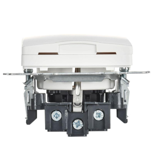 Розетка BRITE РСбш10-3-БрАБ 16А IP20 с заземл. защ. шторки с крышкой механизм арктич. бел. IEK BR-R16-16-K91