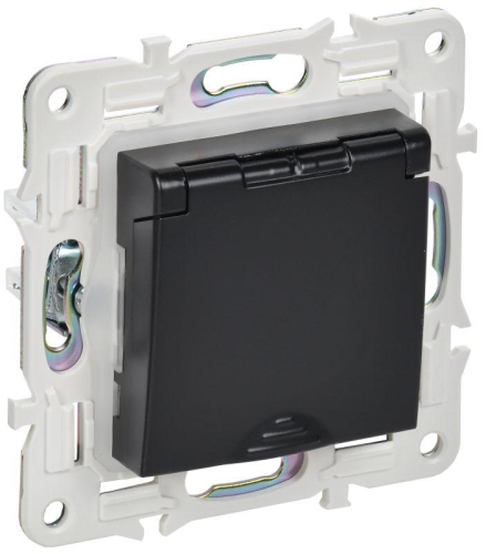 Розетка 1-м SKANDY 16А IP44 с заземл. защ. штроки с крышкой SK-R11Bl черн. IEK SK-R16-16-44-K02