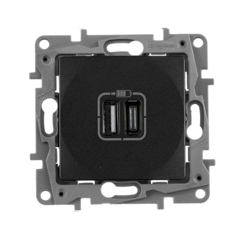 Устройство зарядное Etika с 2-мя USB разъемами A и C 240В/5В 3000мА антрацит IEK 672636