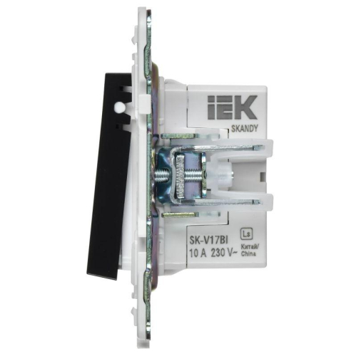 Кнопка звонка SKANDY 10А SK-V17Bl для отелей с индикацией черн. IEK SK-V14-2-10-K02