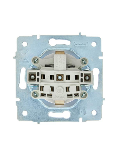 Розетка 1-м СП ASTI 16А IP20 с заземл. защ. шторки термопласт механизм бел. LEZARD 7081-0288-124B