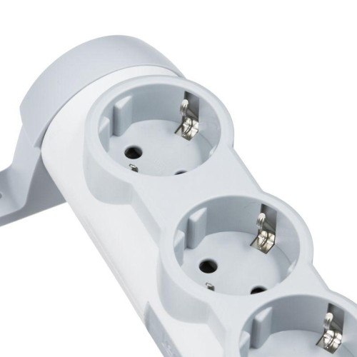 Удлинитель 4х3м с заземл. 16А IP20 Комфорт и безопасность 4х2P+E Leg 694643