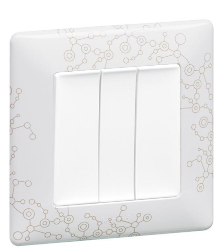 Механизм выключателя 3-кл. СП Valena Life 10А IP20 250В 10AX с лиц. панелью винт. зажимы бел. Leg 752403