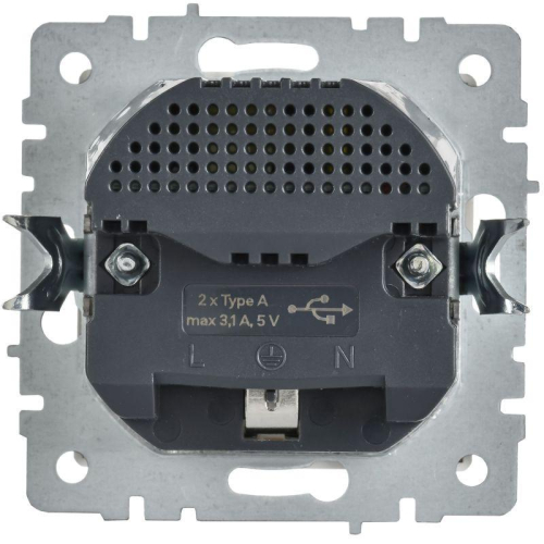 Розетка BRITE РЮш10-2-БрАБ 16А с USB A+A 3.1А с заземл. защ. шторки механизм арктич. бел. IEK BR-R14-16-U21-D31-K91