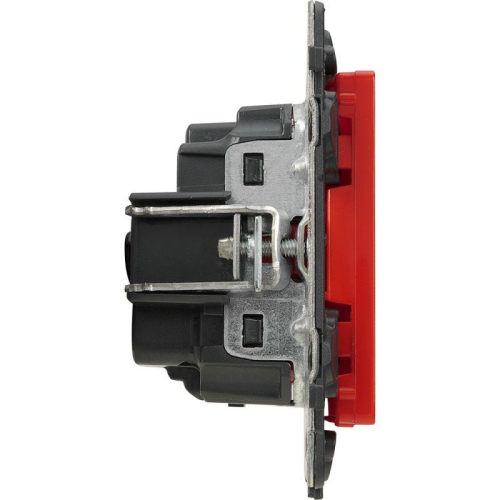 Розетка 1-м СП Valena Life 16А IP20 250В 2P+E защ. шторки безвинтов. клеммы с лицев. панелью механизм красн. Leg 753129