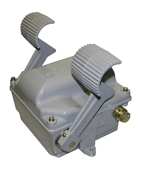 Командоконтроллер экскаваторный ЭК-8252 У2 6 эл. цепей ножной привод ПВ 40проц. IP20 Электротехник ET521279