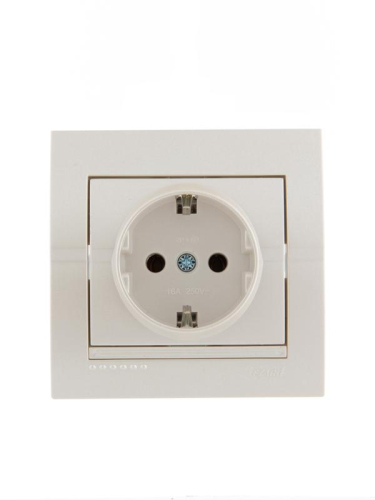 Розетка 1-м СП Deriy с заземл. бакелит жемчуж./бел. перламутр. LEZARD 702-3030-122B