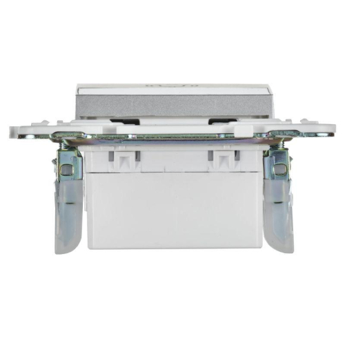 Кнопка звонка SKANDY 10А SK-V17S для отелей с индикацией серебр. IEK SK-V14-2-10-K23