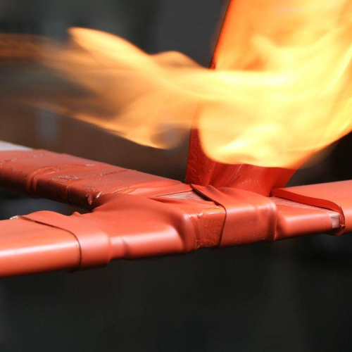 Лента термоусаживаемая ТЛК-25-0.8-5 с клеевым подслоем черн. (уп.5м) КВТ 84907